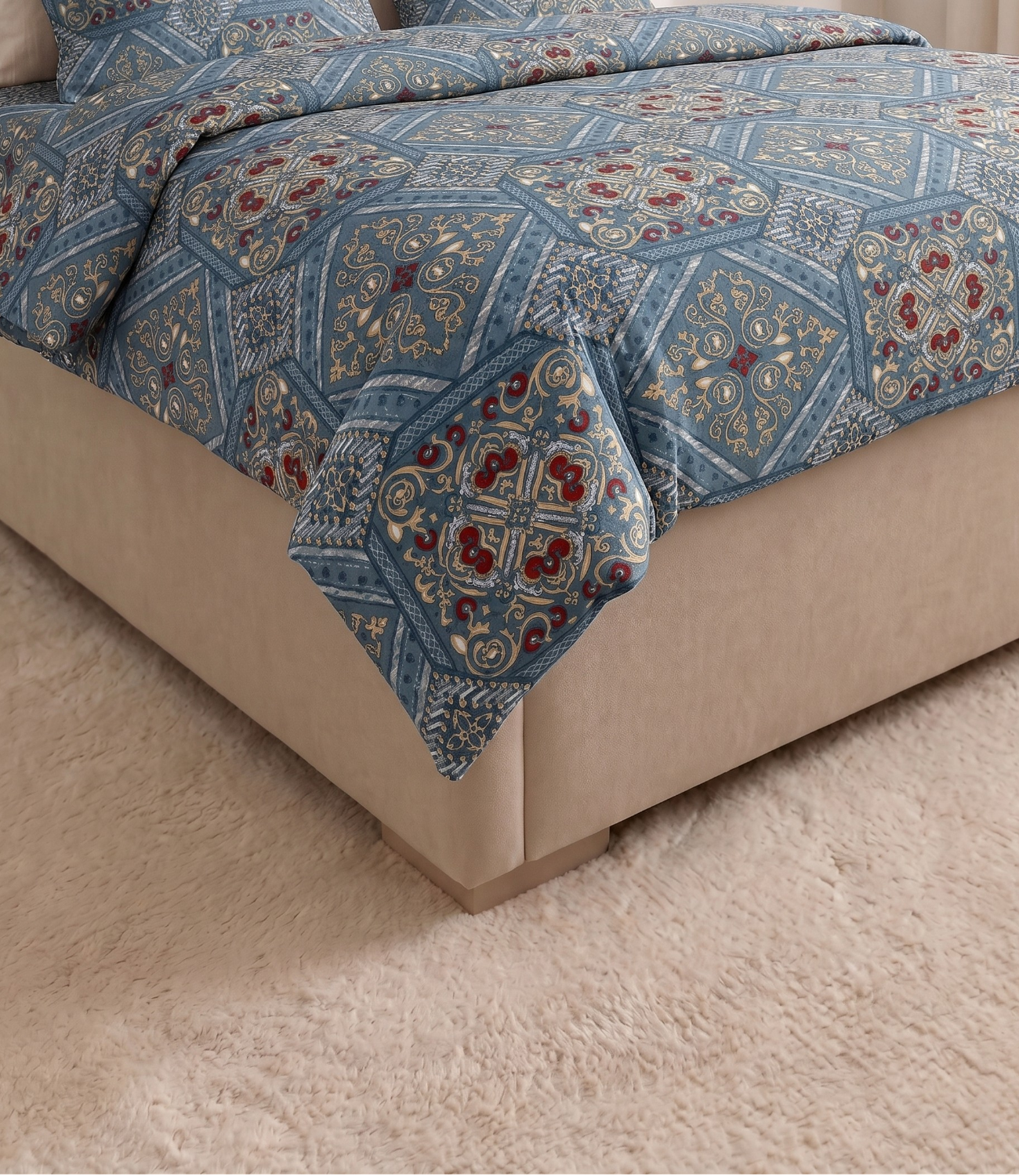 Gracious Royal Blue Mosaic King Size Cotton Bedsheet – Heritage Tile Premium Comfort