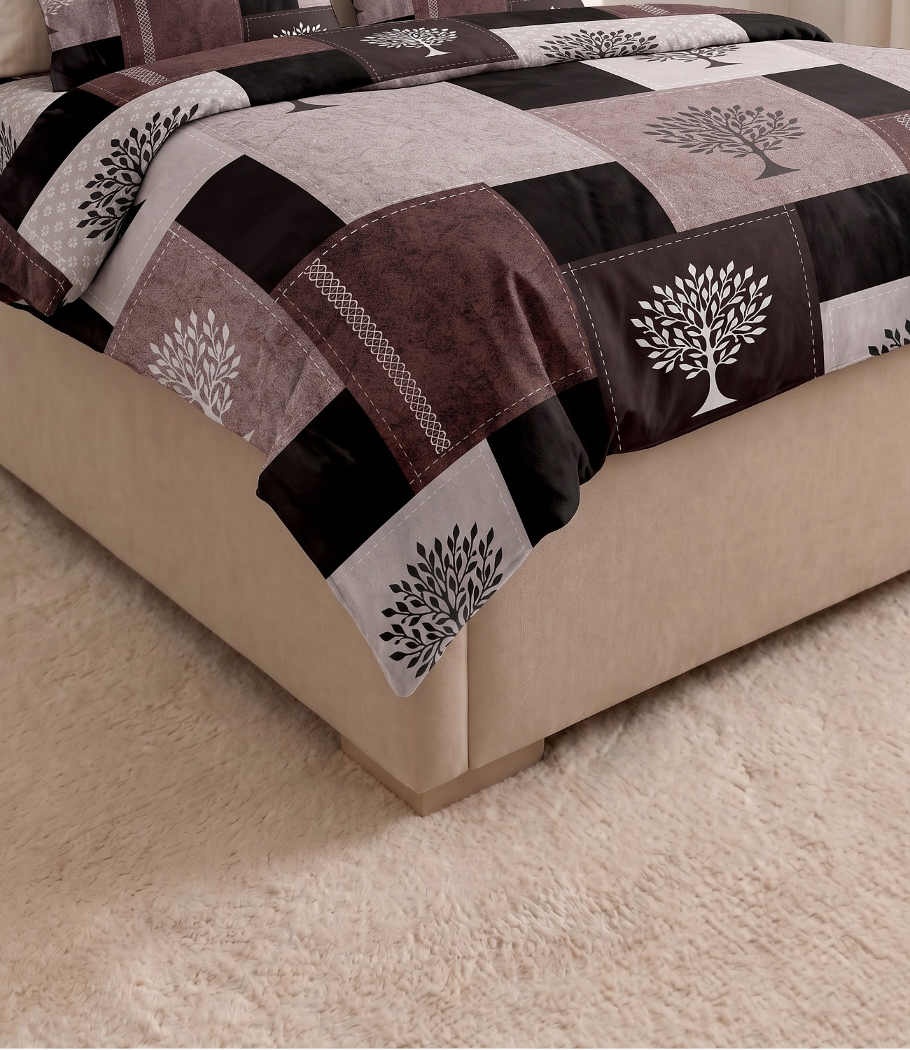 Gracious Mocha Patchwork Tree King Size Cotton Bedsheet – Rustic Elegance Collection