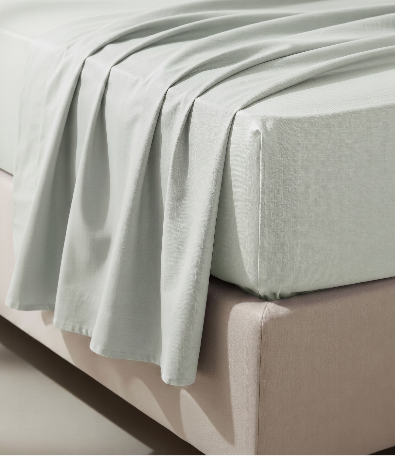 Soft Heaven Ivory King Size Cotton Bedsheet – Elegant Solid Premium Bedding