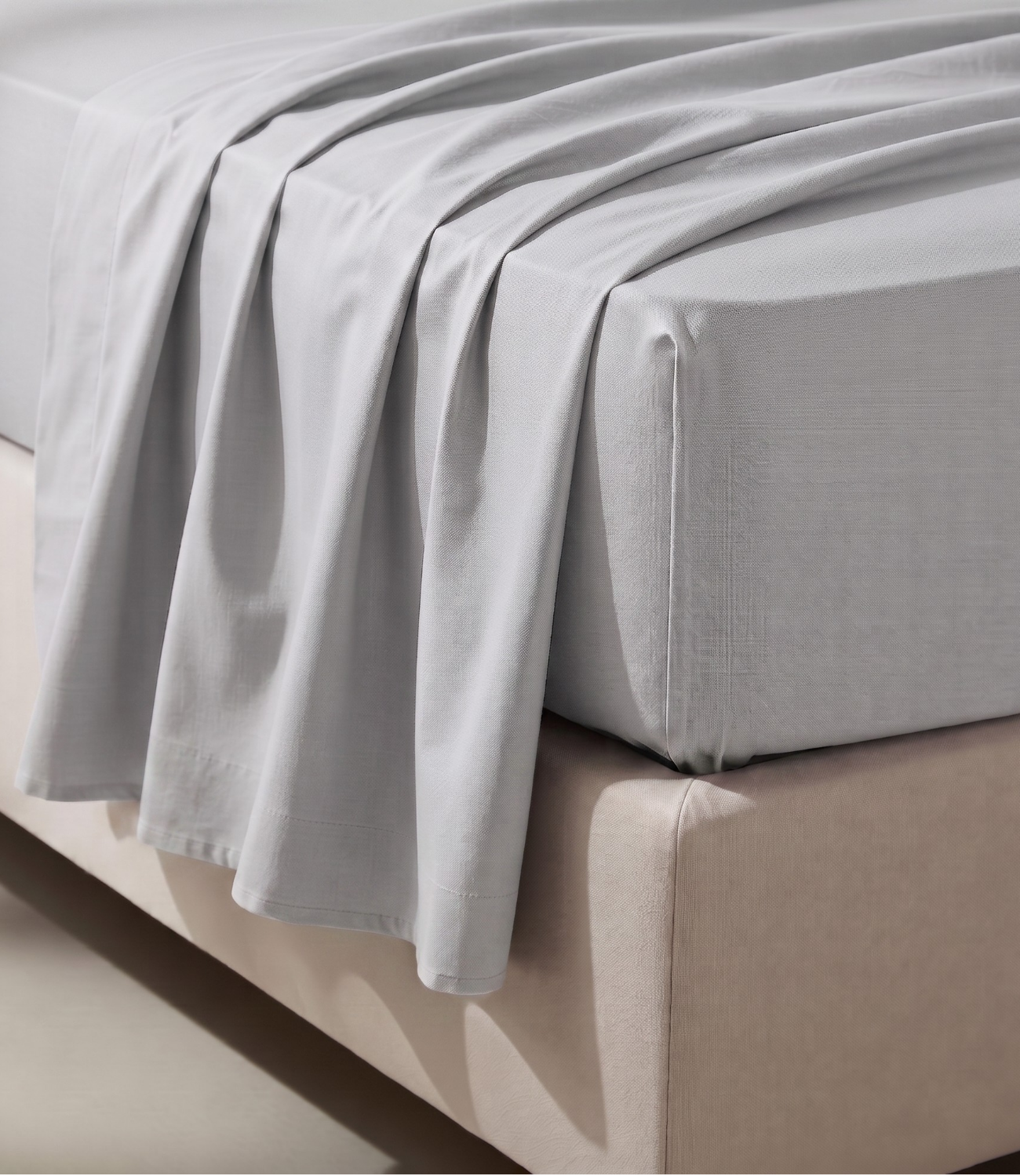 Soft Heaven Silver Grey King Size Cotton Bedsheet – Modern Solid Premium Bedding
