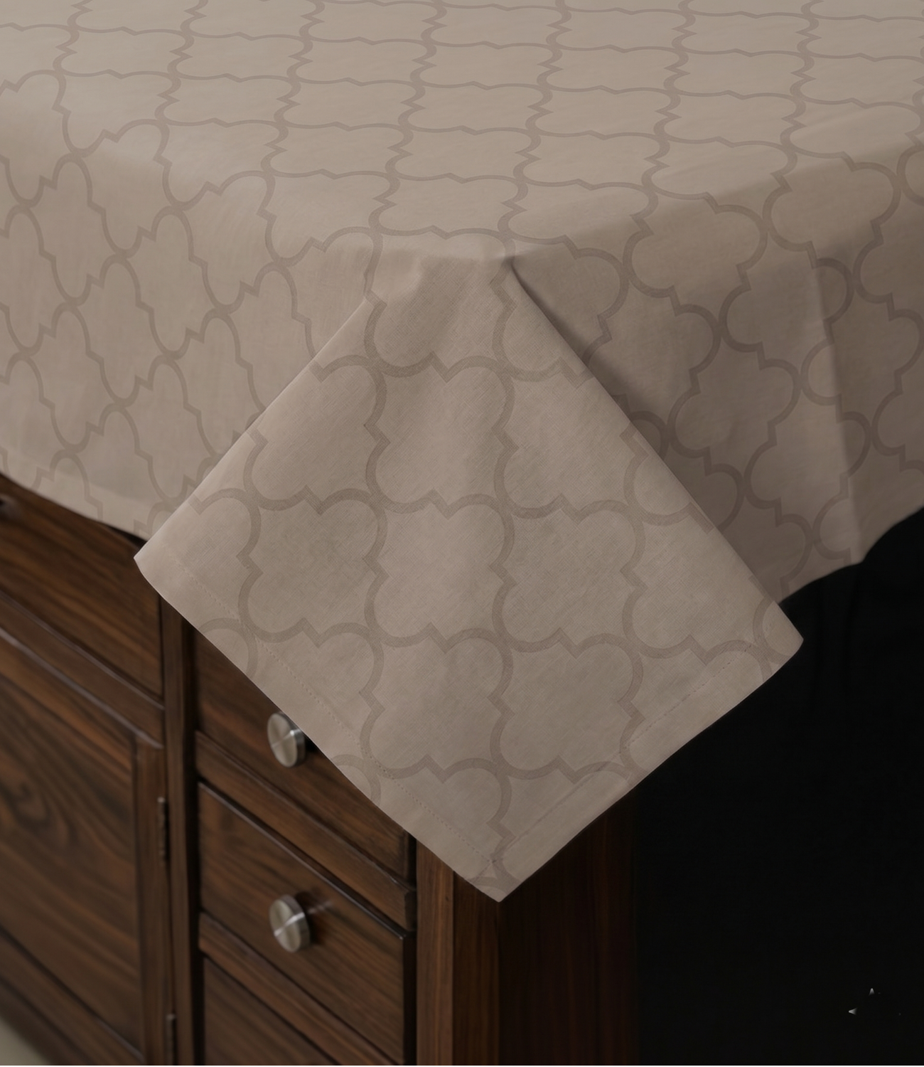 Mayra Mocha Brown King Size Cotton Bedsheet – Warm Elegant Bedding