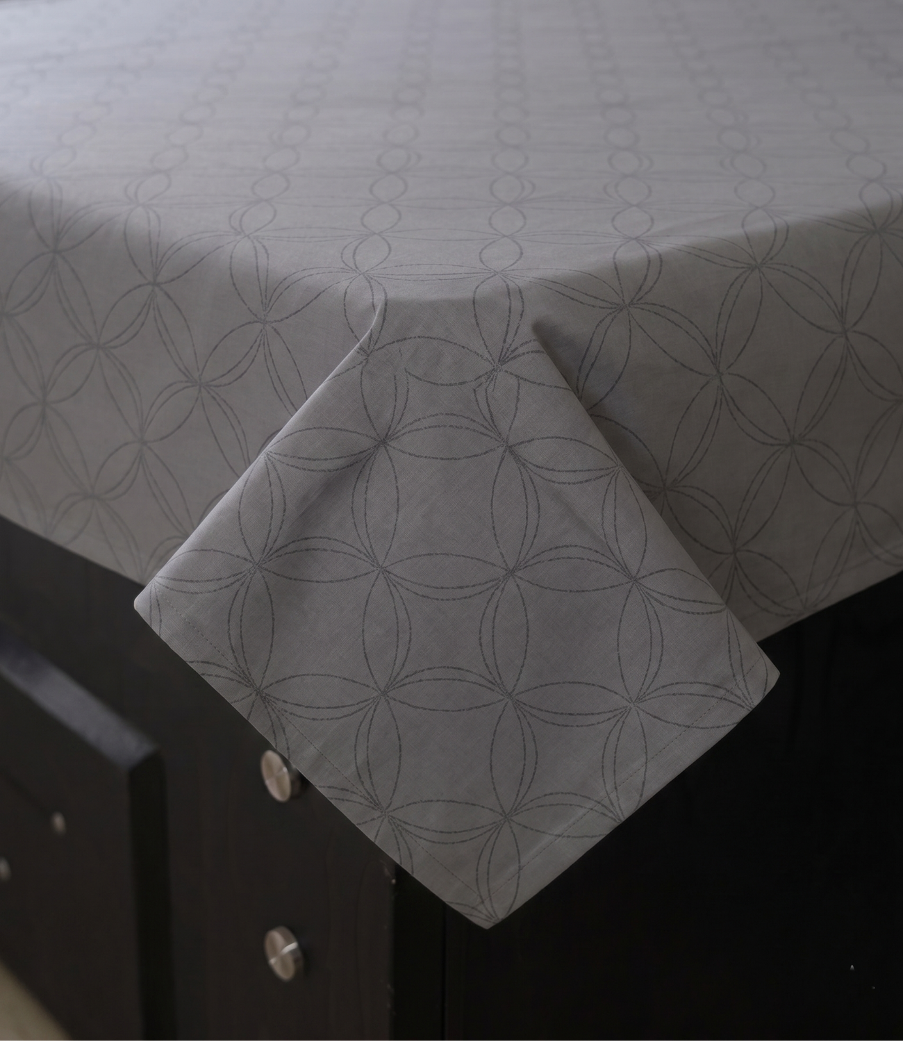 Mayra Dark Grey King Size Cotton Bedsheet – Modern Solid Bedding