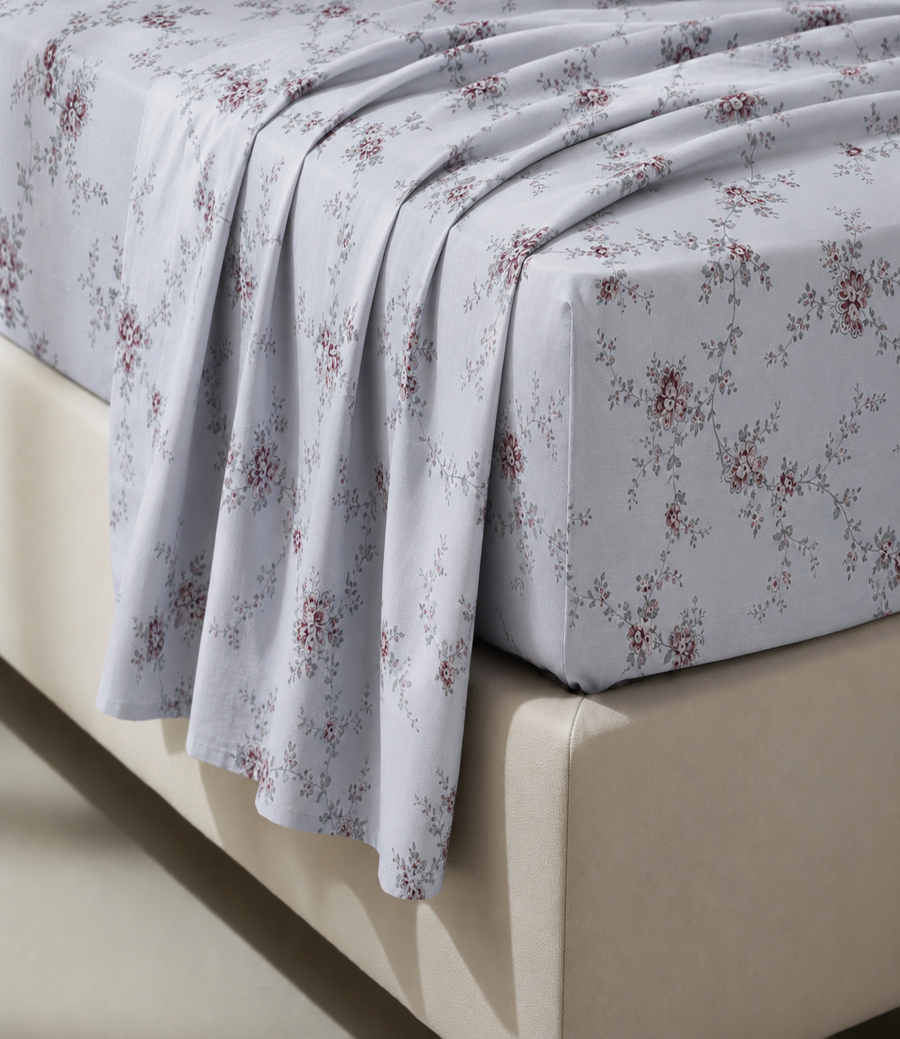 Cotton Bliss Powder Blue Floral King Size Cotton Bedsheet – Serene Blossom Premium Comfort