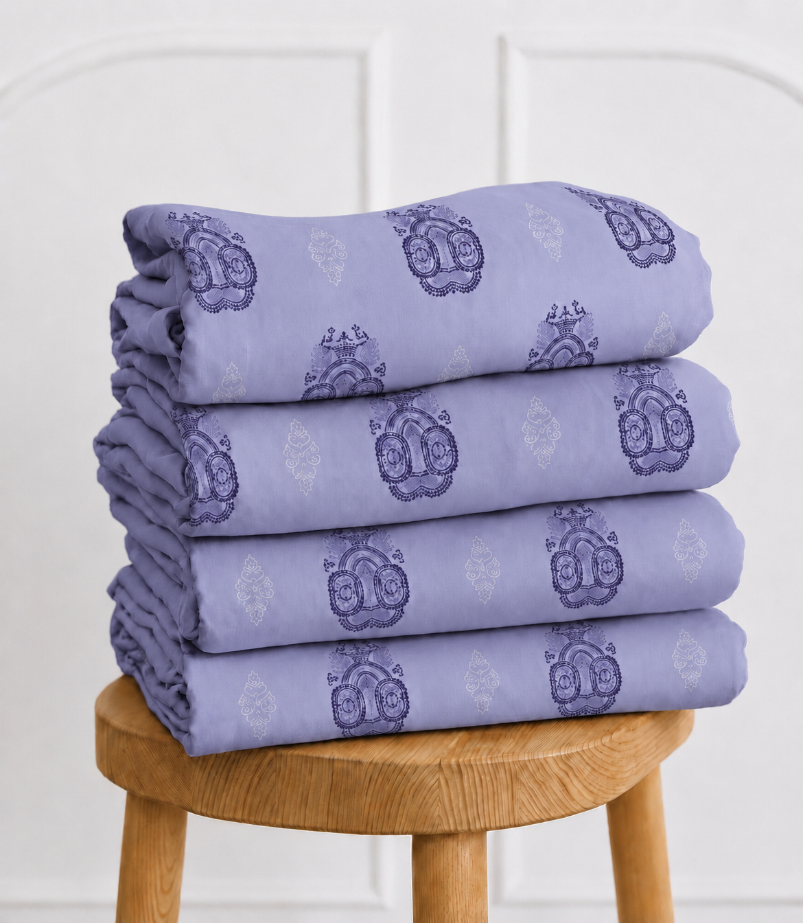 Elite Weave Lavender Medallion King Size Cotton Bedsheet – Elegant Charm & Everyday Comfort