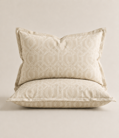 Elite Weave Ivory Interwoven Geometric King Size Cotton Bedsheet – Timeless Elegance & Everyday Comfort