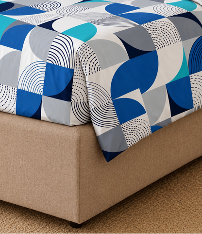 Soft Touch Blue Geometric King Size Cotton Bedsheet – Modern Style & Everyday Comfort