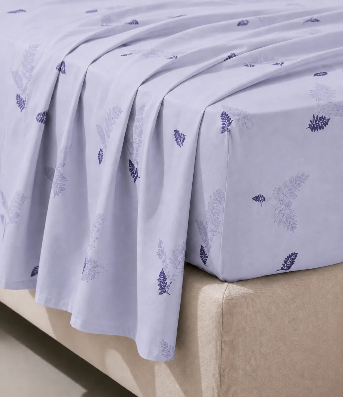 Close-up of King Size lavender cotton bedsheet featuring a minimalist fern leaf print, smooth breathable fabric with a premium finish.